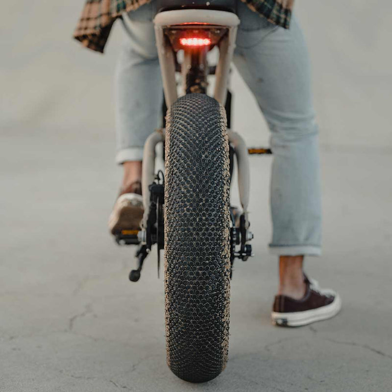 Load image into Gallery viewer, Maxxis - Supersucker Tire 20 x 4.5
