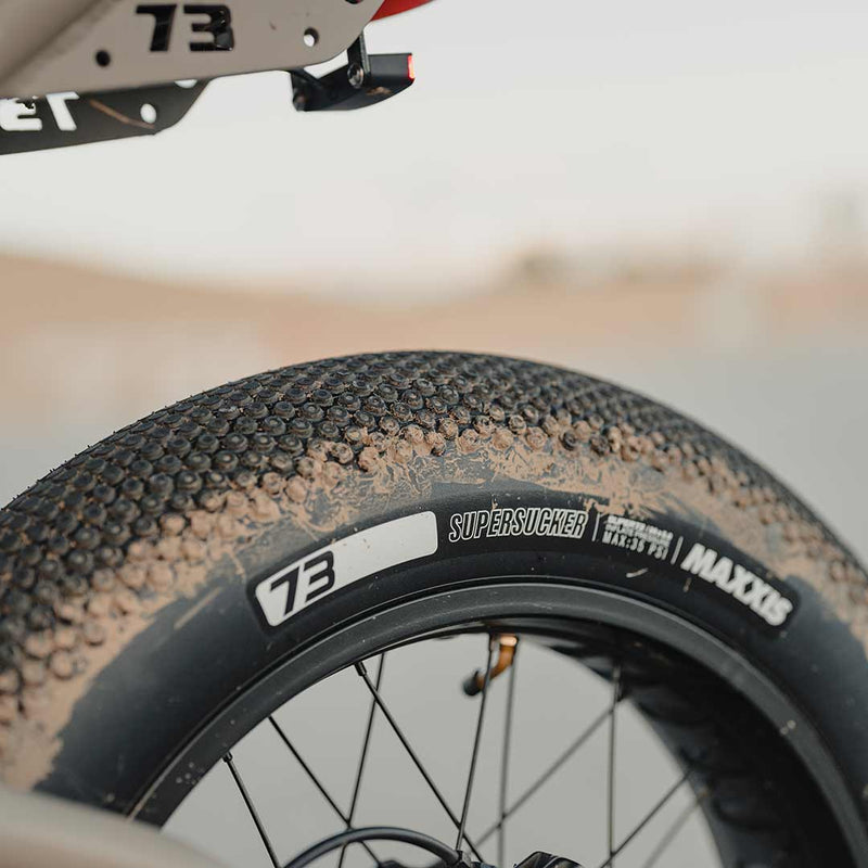 Load image into Gallery viewer, Maxxis - Supersucker Tire 20 x 5
